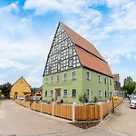 Apartment Mit Terrasse 