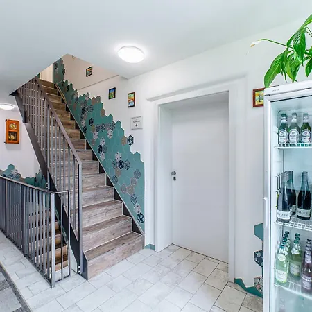 Mit Terrasse Zauberhopfen Apartment