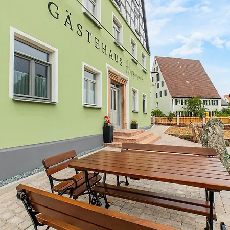 Mit Terrasse Zauberhopfen Apartment Spalt